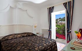 Hotel Luna Capri Italy